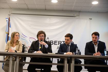Conferencia de prensa de Javier Milei, por la denuncia del presidente Alberto Fernández