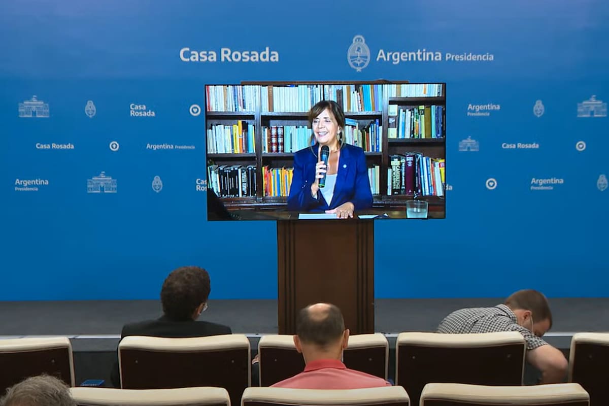 Conferencia de prensa, de manera virtual, de la portavoz de Presidencia, Gabriela Cerruti