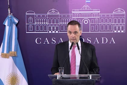 Conferencia de prensa de Manuel Adorni