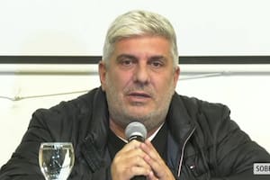 Conferencia de prensa de Matías Bagnato tras la muerte de Frutuoso Álvarez González, el asesino de sus padres y hermanos