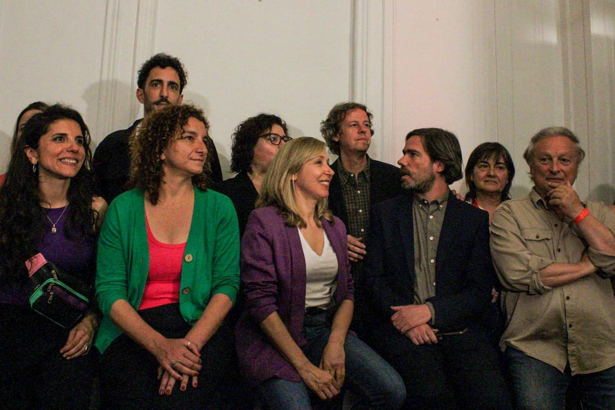 Conferencia de prensa del FIT-U