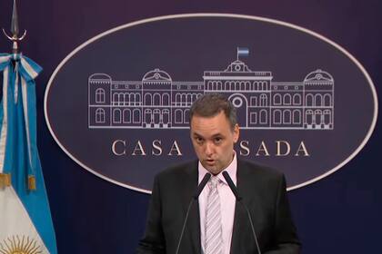 Conferencia de prensa del vocero presidencial Manuel Adorni en Casa Rosada