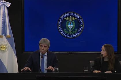 Conferencia de prensa. Presentación del proyecto de modificaciones a la Ley de Inocencia Fiscal.