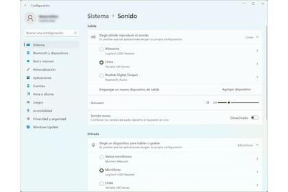 Configuración de sonido; cuatro clics para llegar hasta ahí. En Windows 10 hacían falta dos
