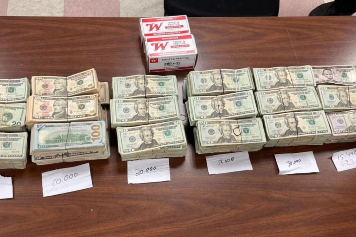 Confiscaron más de 150 mil dólares en efectivo en la frontera con Texas