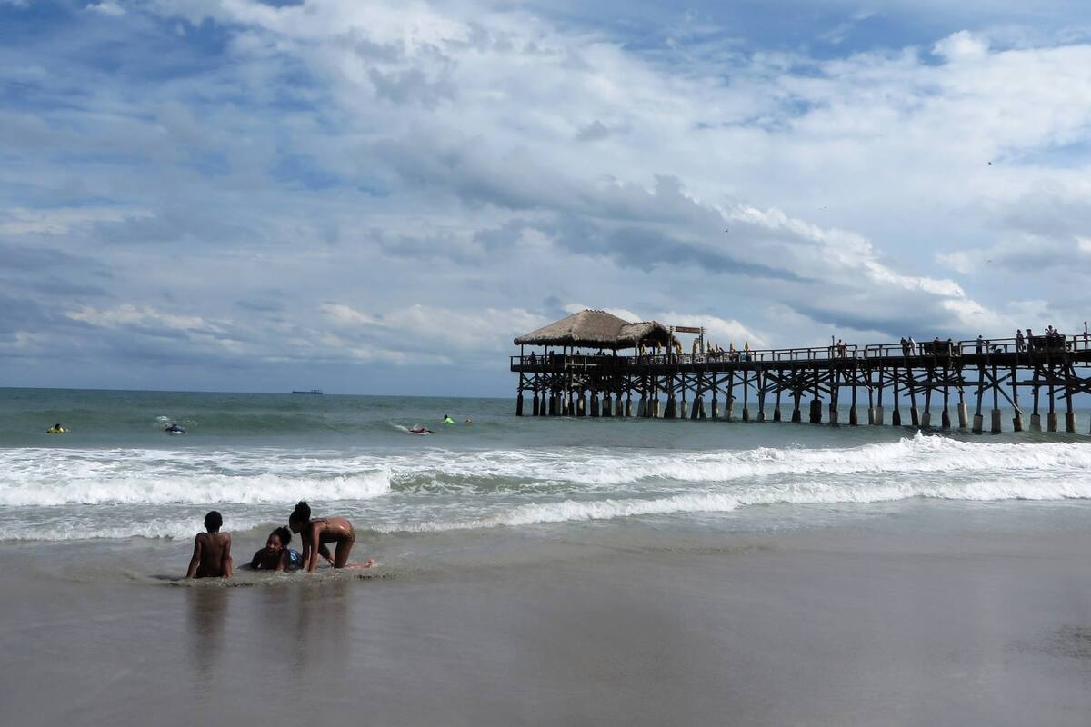 Conforme se acerque el fin de semana, las poblaciones de Florida central registrarán temperaturas más bajas y cielos nublados