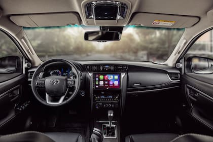 Confort y equipamiento en el Toyota SW4 SRX