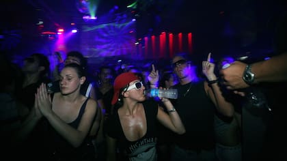 Mar del Plata: 2 internados y 43 demorados por drogas sintéticas en la segunda fiesta electrónica