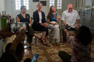 Congresistas de EE.UU. se reúnen con Díaz-Canel en Cuba, pero descartan conversaciones bilaterales
