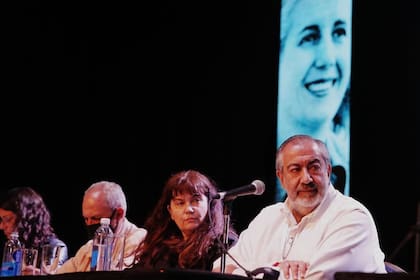 Héctor Daer encabeza el congreso sindical que renovará las autoridades de la CGT
