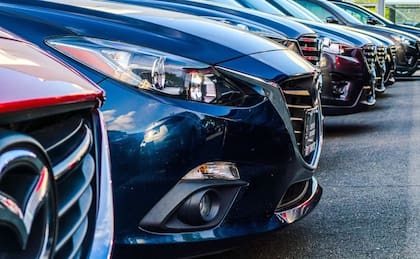 Conocé un truco efectivo para bajarle la temperatura a tu auto sin prender el aire acondicionado. Imagen: Unsplash
