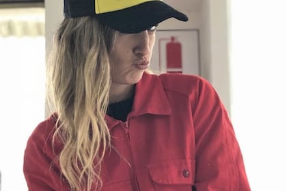 Conocida como Mami Albañil, la instagramer ganó protagonismo en los medios por los tutoriales que realiza sobre trabajos de refacción