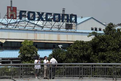 Conocida por ser la principal proveedora de Apple para la fabricación del iPhone y el iPad, Foxconn elabora una estrategia de diferenciación al crear su propia línea de televisores
