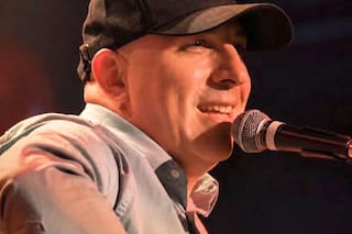 Quién es Gaspar Benegas, el guitarrista que tocará en el entretiempo