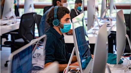 Conseguir el primer trabajo puede ser el mayor desafío para un programador recién iniciado.