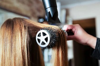 Consejos claves para mantener en el mejor estado el secador de pelo y alargar su vida útil