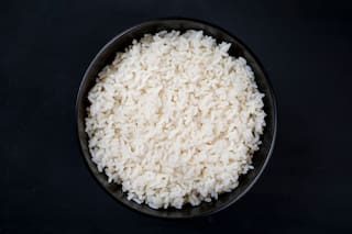 El peligro oculto de guardar el arroz cocinado para el día siguiente