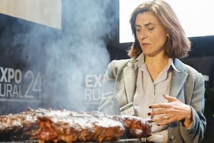 Constanza Moltedo es veterinaria y sommelier de carnes