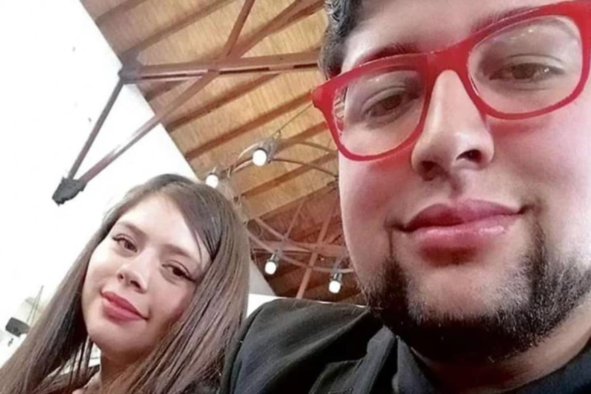 Constanza Parra González, la joven fallecida, y Diego Ampuero, su novio