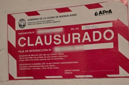 Agentes de la Policía de la Ciudad y el Cuerpo de Investigaciones Judiciales (CIJ) rescataron a más de 20 gatos de raza, un perro, aves y conejos de un criadero ilegal