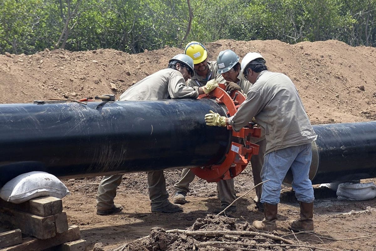 Construcción del gasoducto del NEA