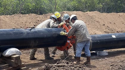 Construcción del gasoducto del NEA