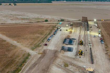 Construcción del muro fronterizo en La Casita-Garciasville, Texas. El 23 de noviembre de 2024