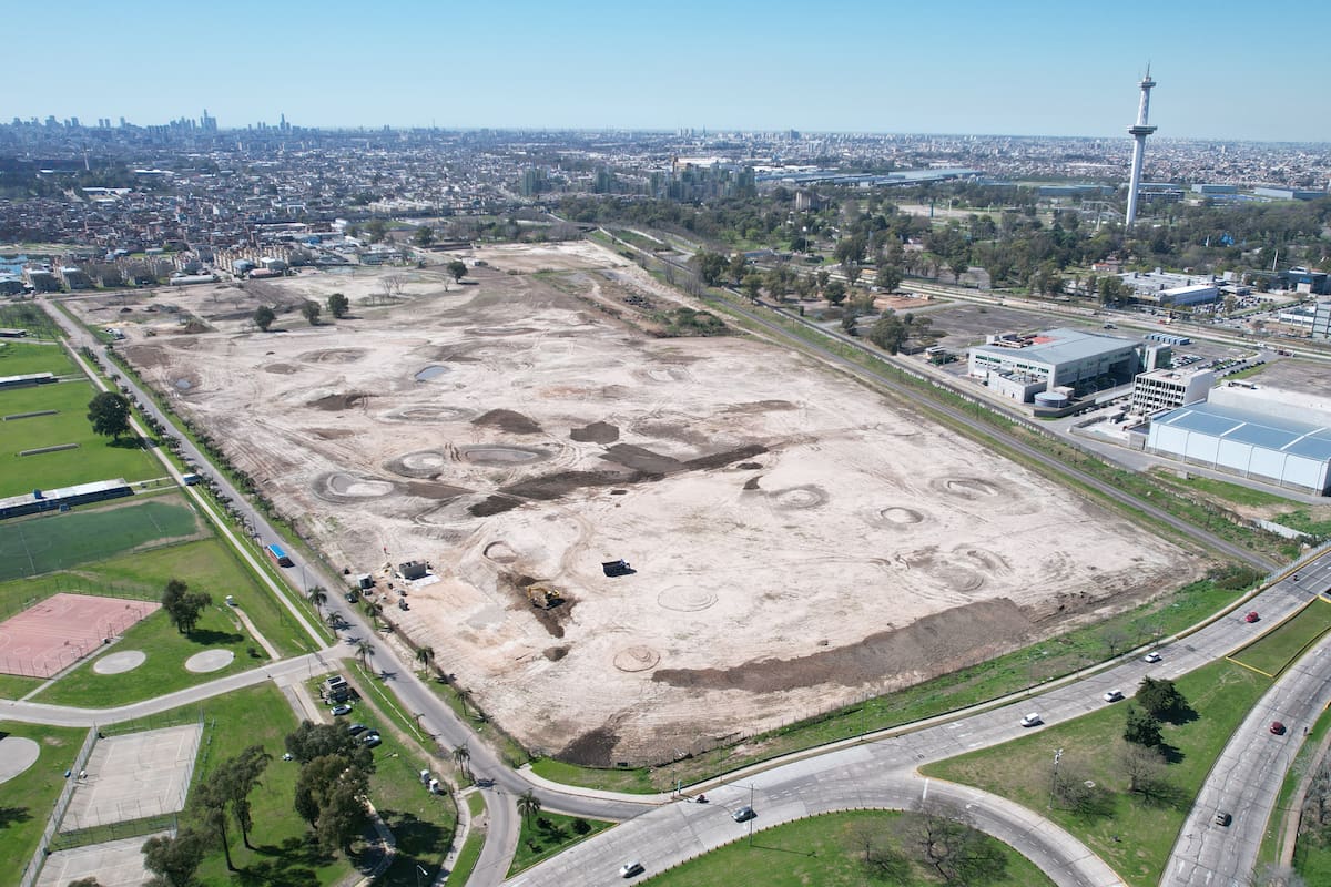Construyen una cancha de footgolf en el sur porteño