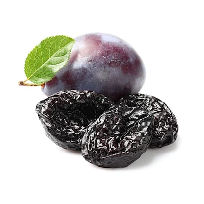 Consumir esta fruta disecada ayuda a prevenir la osteoporosis gracias a su alto contenido en vitamina K