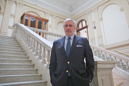 Conte Grand es un funcionario vinculado a Vidal, que ahora está bajo la mira de la oposición
