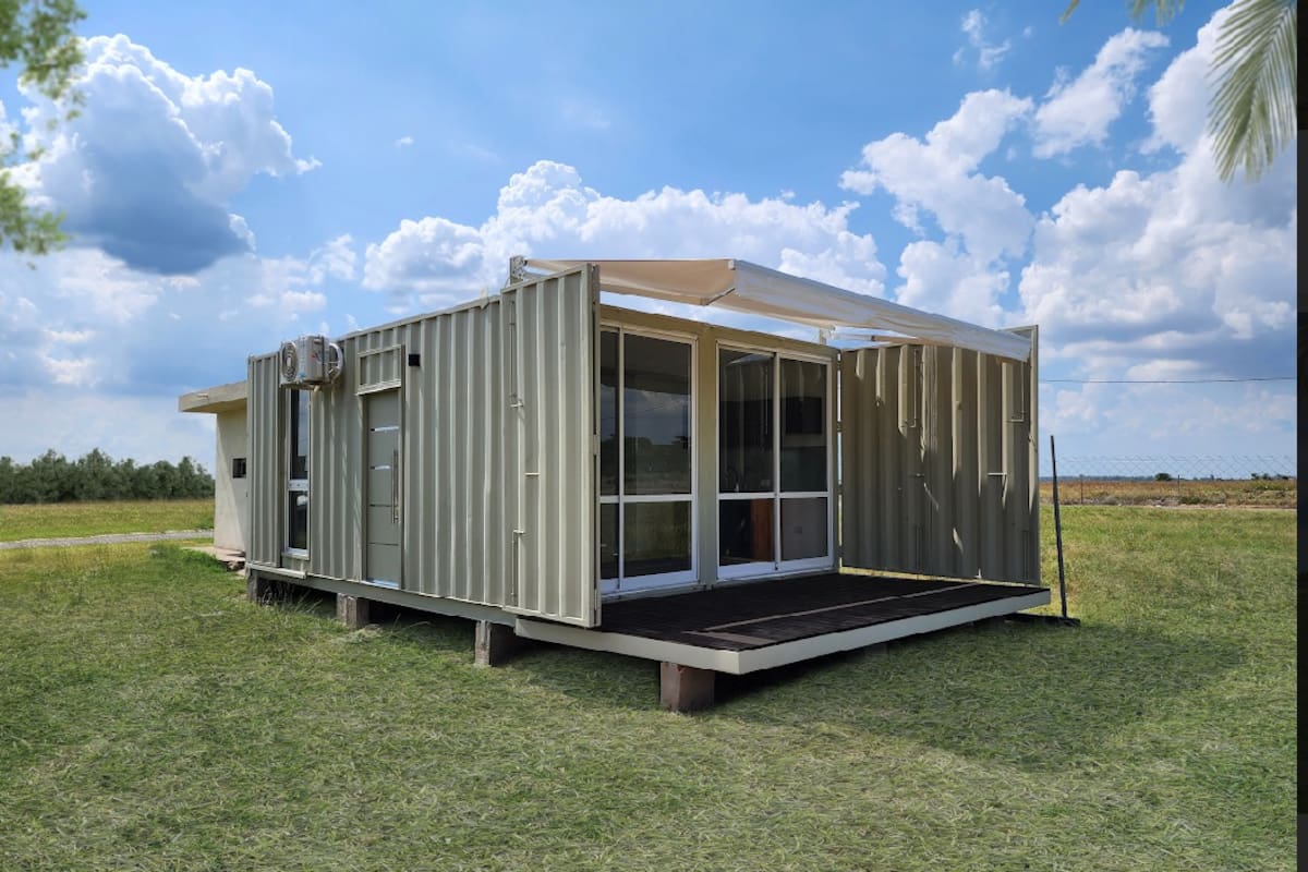 Contenedores marítimos convertidos en espacios de vivienda