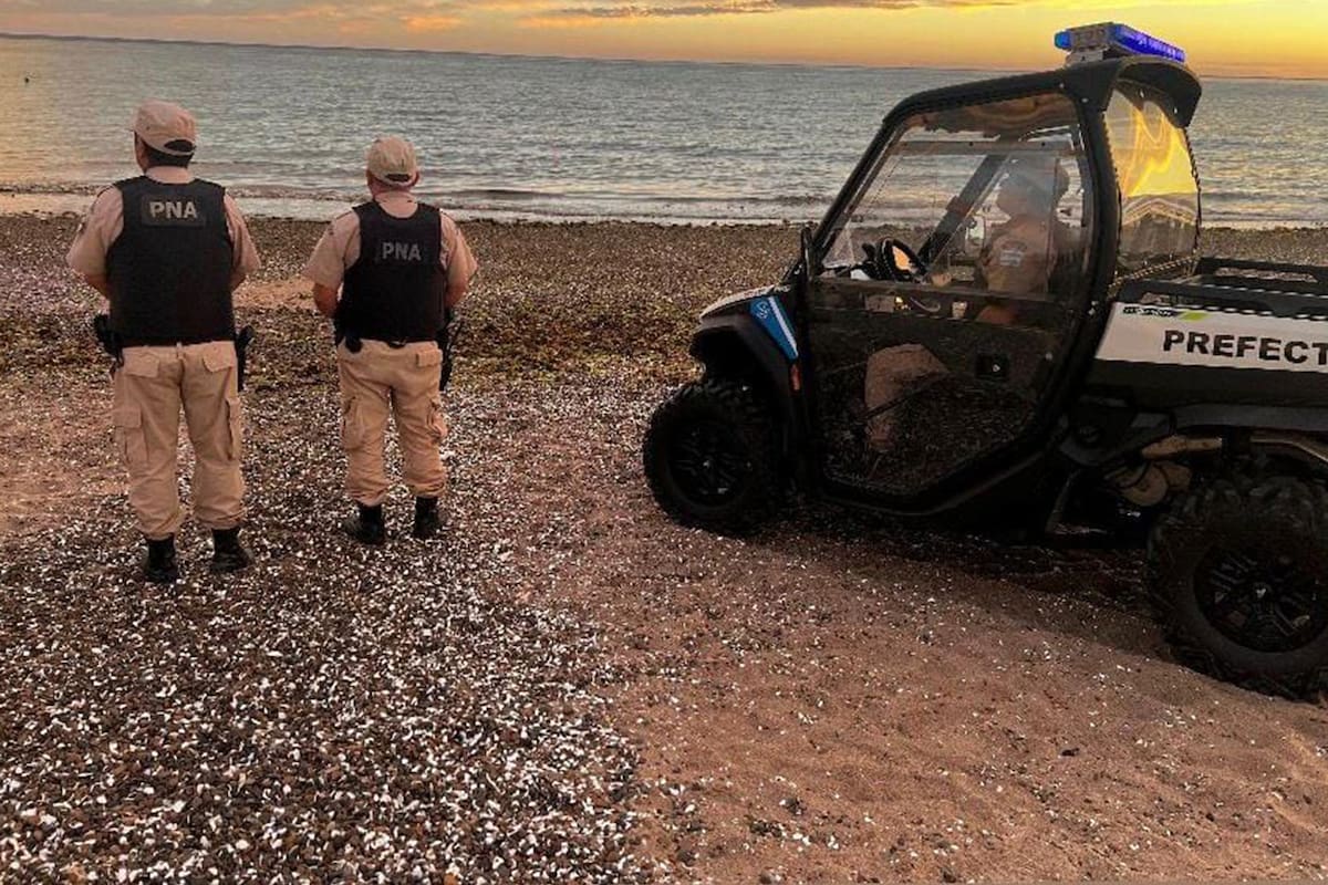 Continúa la búsqueda de la joven desaparecida en Puerto Madryn durante un bautismo de buceo.