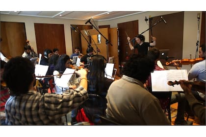 Contreras-Esquivel durante una sesión de grabación para Ubisoft