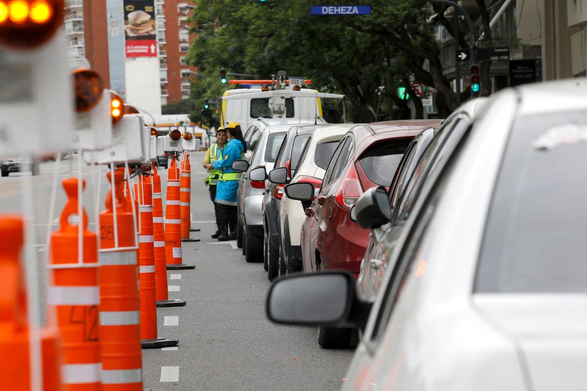 Control de alcoholemia en Av. del libertador y Pico con el secuestro de 22 autos