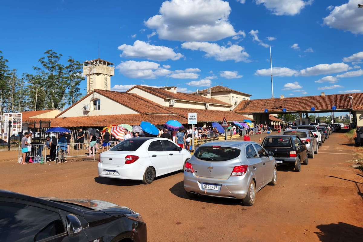 Control fronterizo en Paso de los Libres, Argentina y Uruguayana