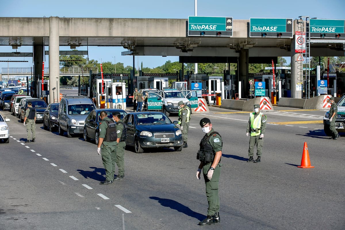 Controles en el peaje de Tortuguitas de la Panamericana
