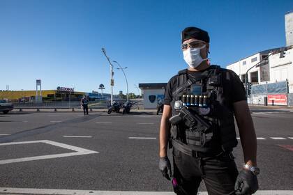 Controles en la Av. General Paz y San Martín