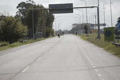 Controles en la Ruta 2 en la entrada a Mar del Plata
