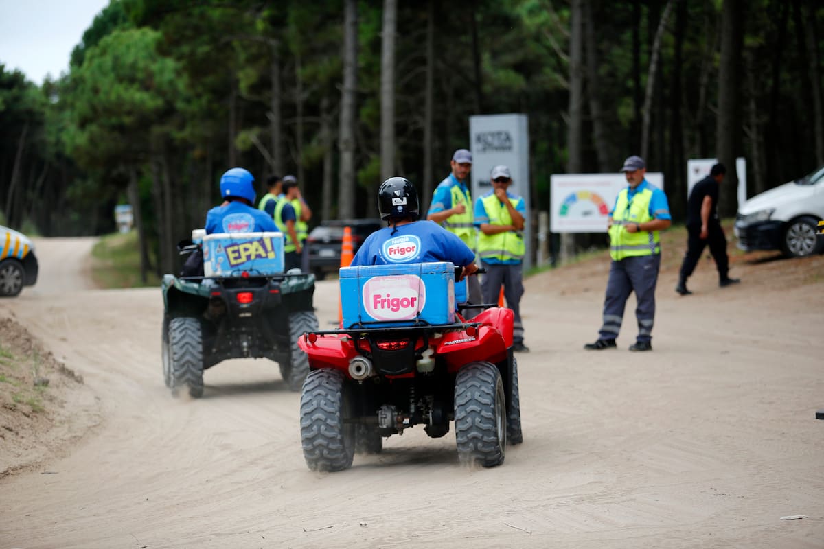 Controles en las bajadas a La Frontera, a raíz del fallo judicial que ordenó al municipio de Pinamar impedir el ingreso de 4x4, UTV, motos y cuatriciclos