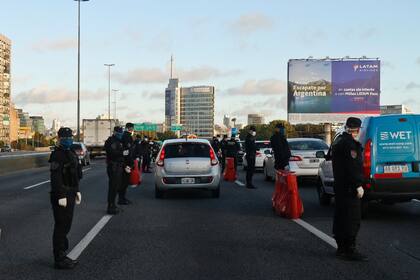 Controles en los accesos a la ciudad de Buenos Aires