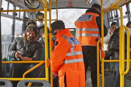 Controles en los colectivos que ingresan a Capital
