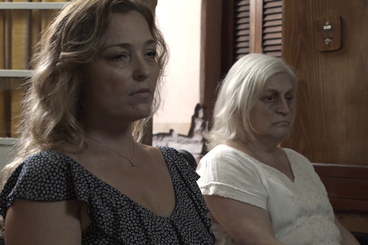 Convaleciente, una historia íntima sobre el drama de convivir con el Alzheimer