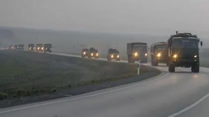 Convoy militar ruso se acerca a Kiev, la capital de Ucrania