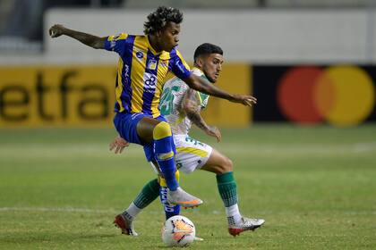 Copa Libertadores: Delfin vs Defensa y Justicia.