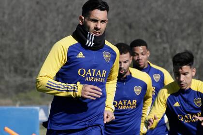 Tevez, el capitán de Boca, parte de la delegación que irá a Asunción