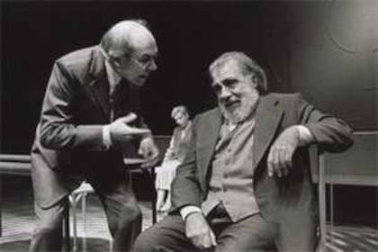 Escena de la obra Copenhague, presentada por primera vez en 2002 en el Teatro General San Martín