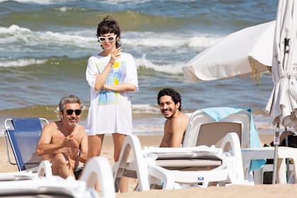 Corberó junto a los Darín en las playas de Punta del Este.