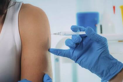 Corbevax, la primera vacuna sin patentes contra el Covid-19 desarrollada por una científica hondureña