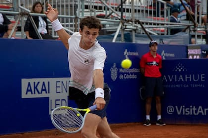 Hasta hace unos días, Juan Manuel Cerúndolo (335°) no tenía partidos de nivel ATP, pero superó la clasificación en Córdoba y ya se ganó un lugar en los cuartos de final.