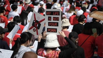 Corea del Sur se vio afectada por grandes protestas pidiendo acciones contra el problema de las cámaras ocultas